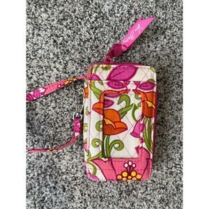 Vera Bradley Zip Zip Wallet Lilli Bell Pattern